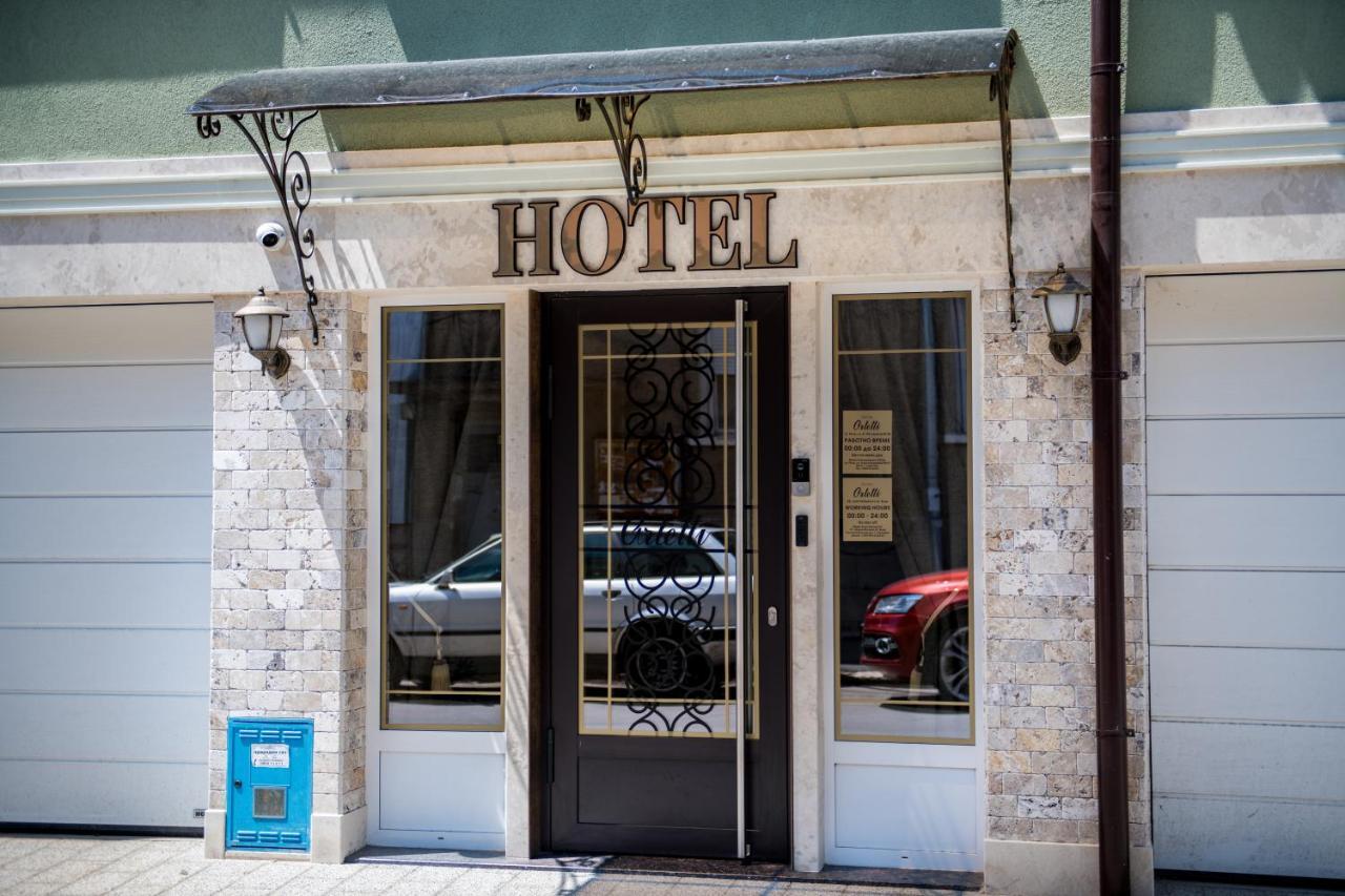 Arletti Hotel Ruse Exterior photo